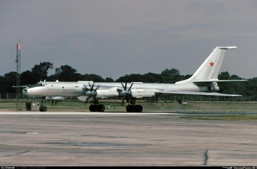 Противолодочный ту-142