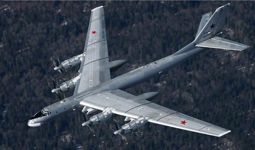 Ту-95 самолет
