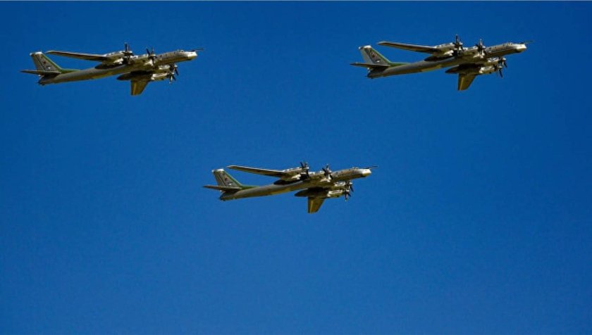 Ту-95 бомбардировщик фото