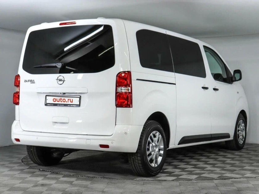 Opel zafira life 2019 2024