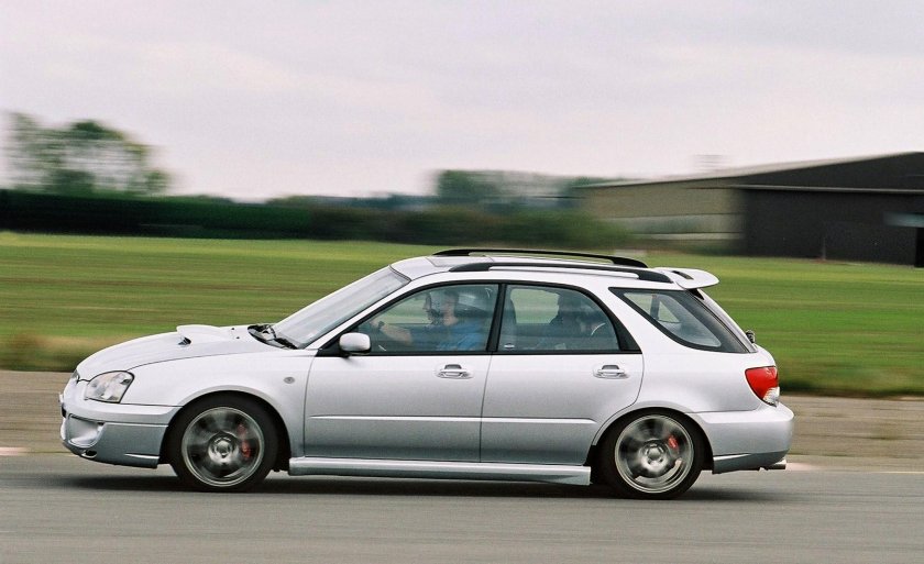 Субару Импреза 2005 универсал