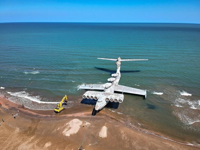 Экраноплан-авианосец Бартини