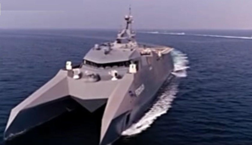 Шахид Сулеймани катамаран