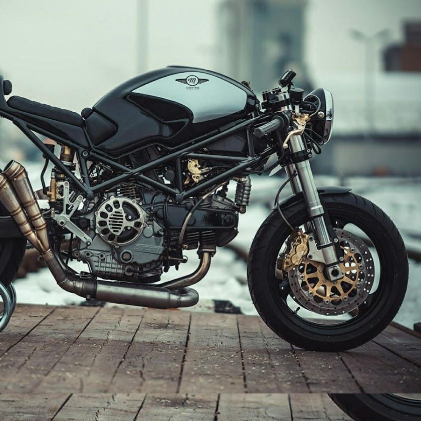 Ducati Monster 900 Custom