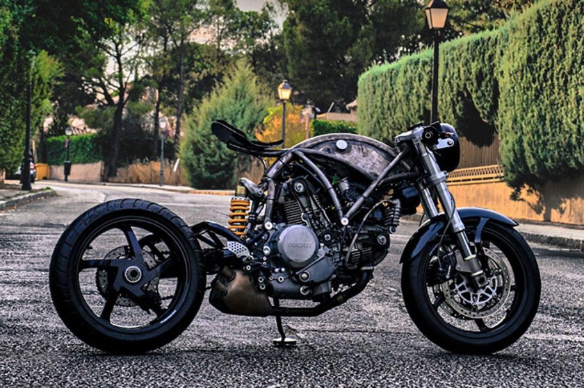 Ducati Monster s2r