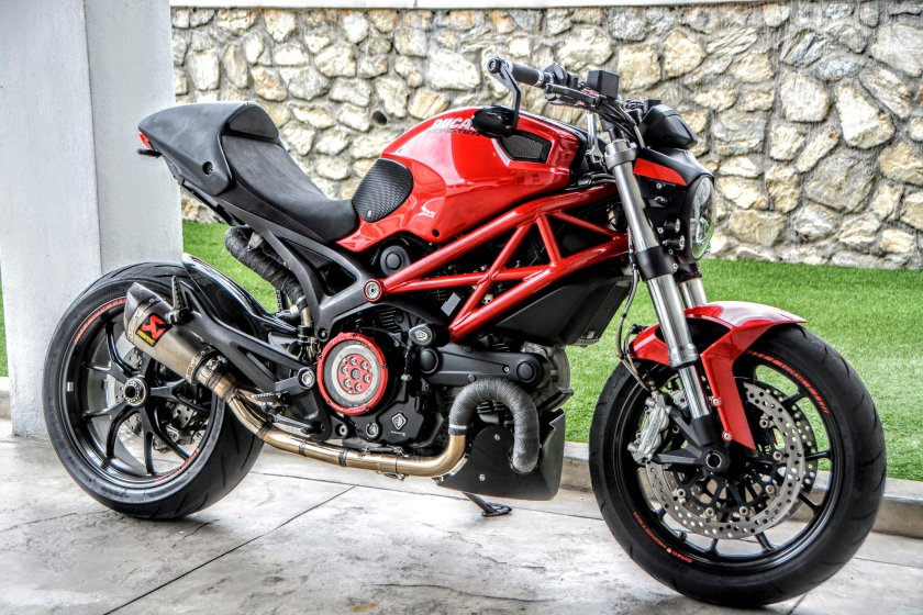 Ducati Monster 796