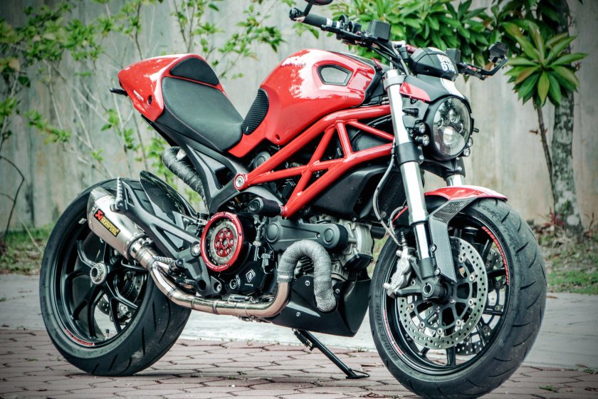 Ducati Monster 796