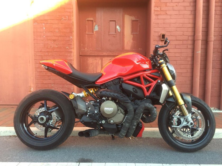 Ducati Monster 821 Custom