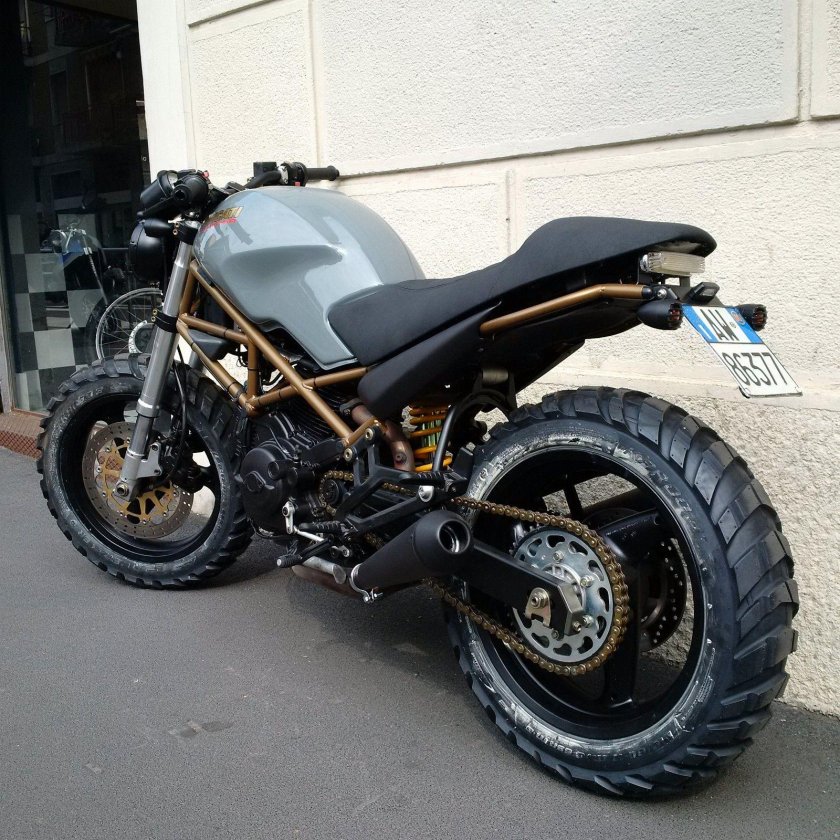Ducati Monster 600
