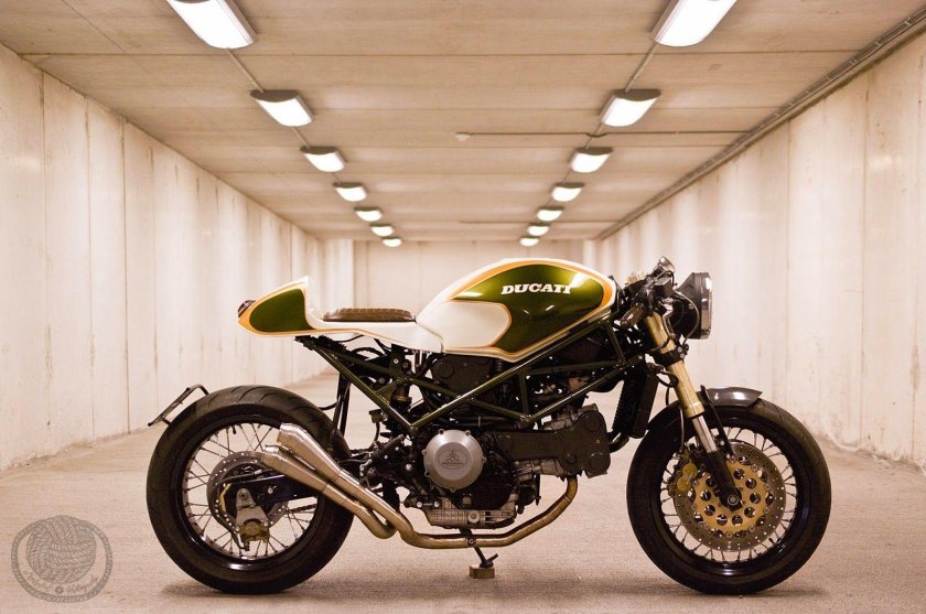 Ducati Monster 900 Custom