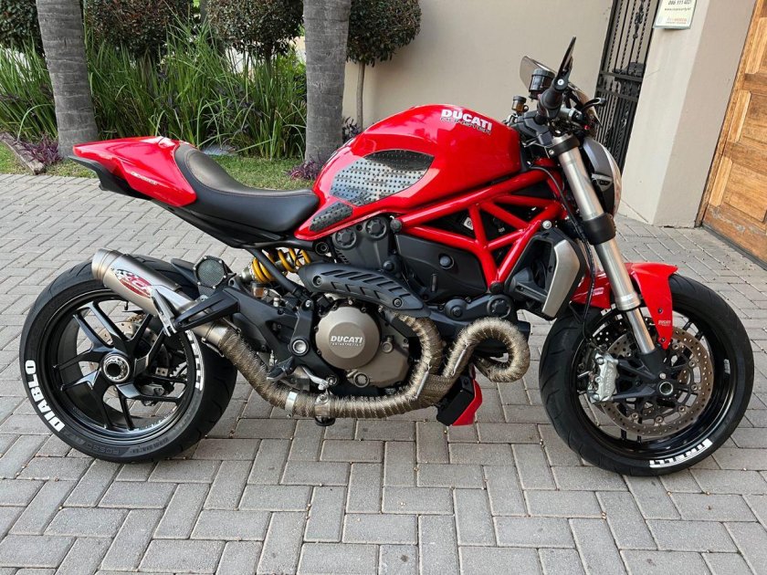 Ducati monster 1200