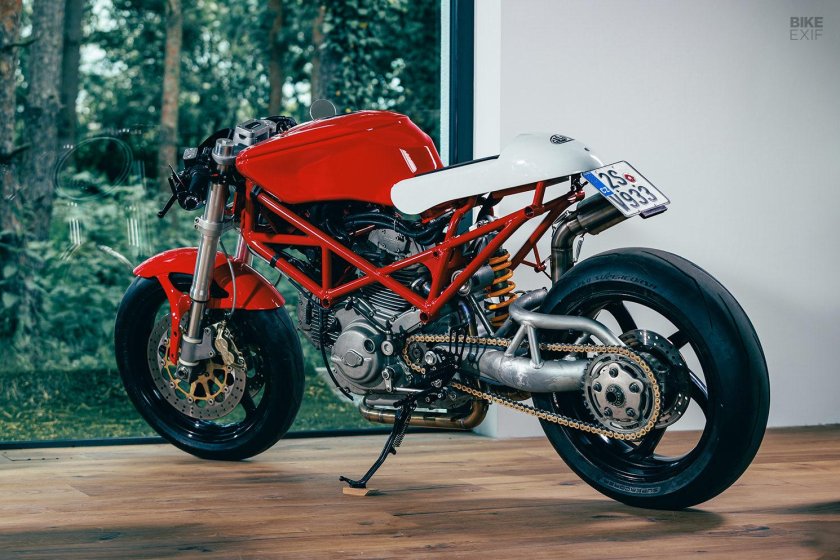 Ducati monster 400 cafe racer