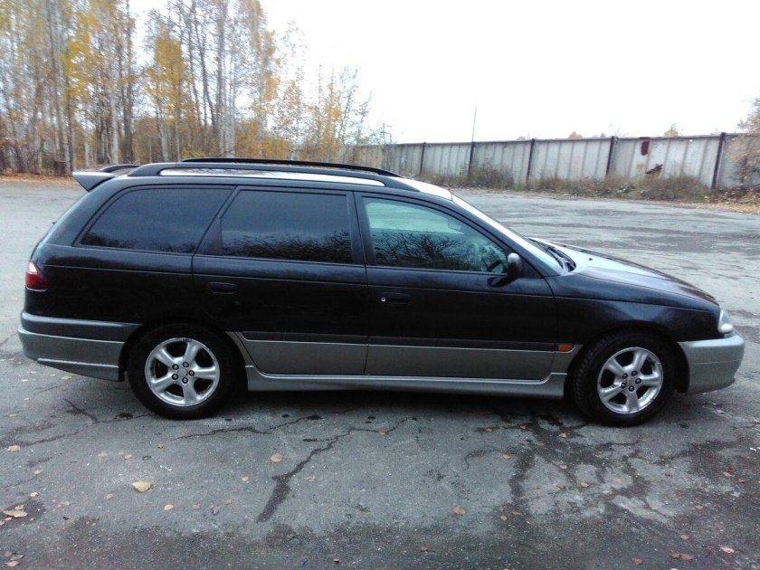 Toyota Caldina 1999