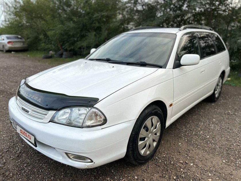 Тойота Калдина 2 поколение