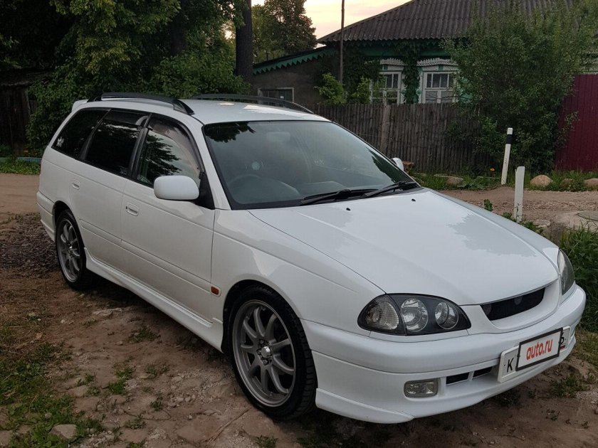 Тойота Калдина универсал 1999