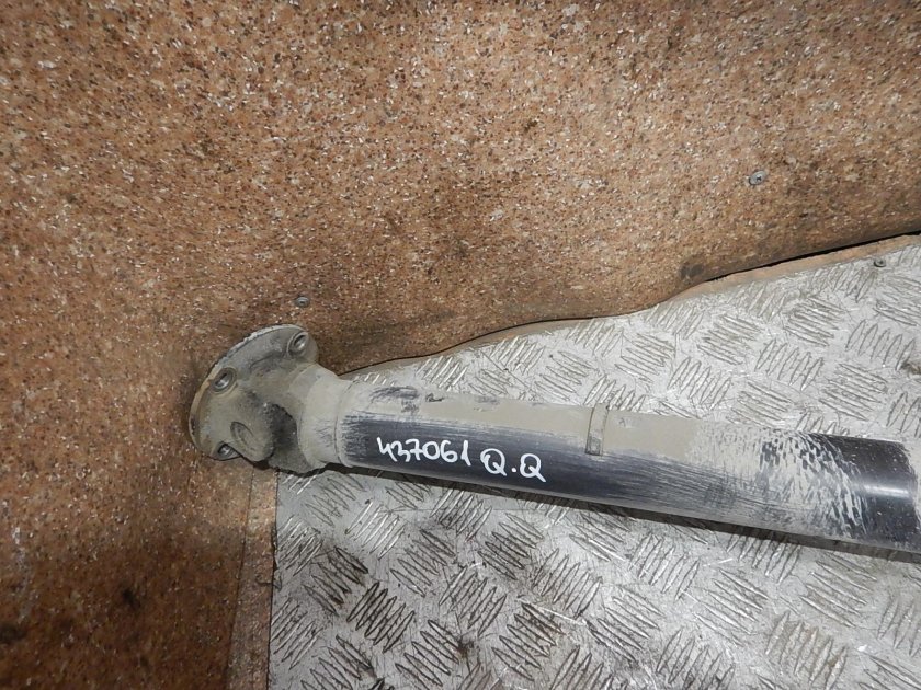 Вал карданный