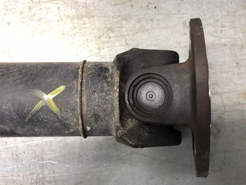 Карданный вал Ниссан Кашкай j10