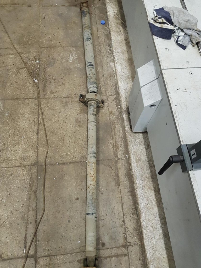 Карданный вал Ниссан Кашкай