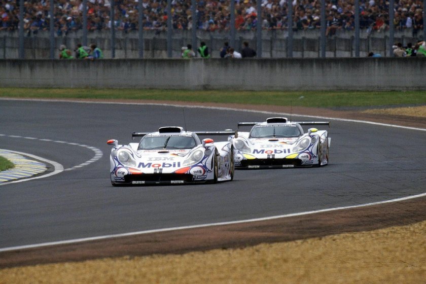 Порше 911 Ле ман