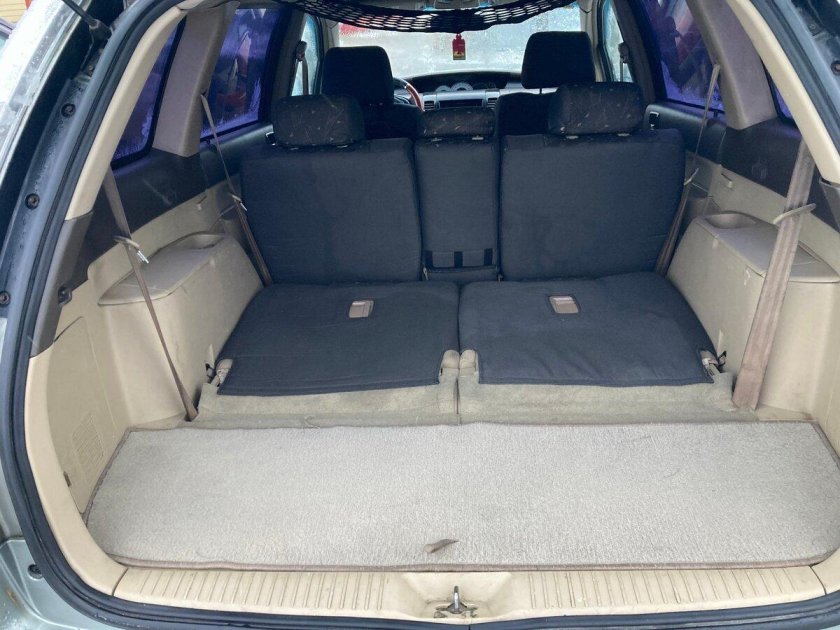 Тойота ипсум 2002 салон