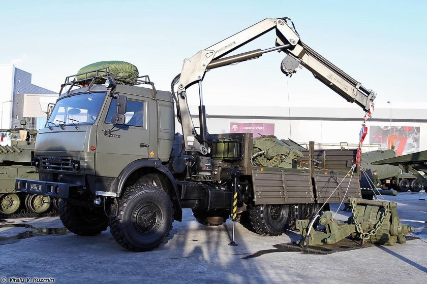 КАМАЗ 53501 манипулятор военный