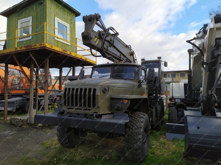 Экскаватор 3521-м1