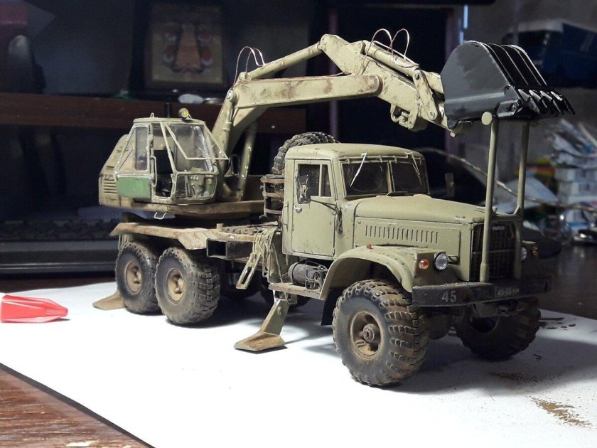 КРАЗ ЭОВ 4421