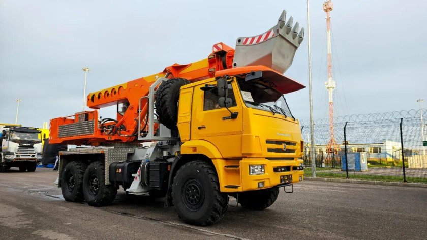 Шасси камаз 43118