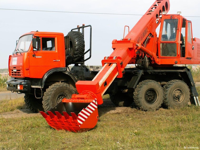 Экскаватор планировщик Мотовилиха ЭО 43212