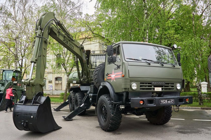 КАМАЗ ЭОВ 3523