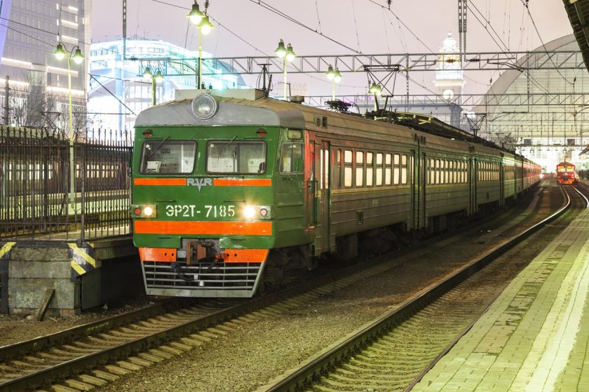 Эр2т электропоезд