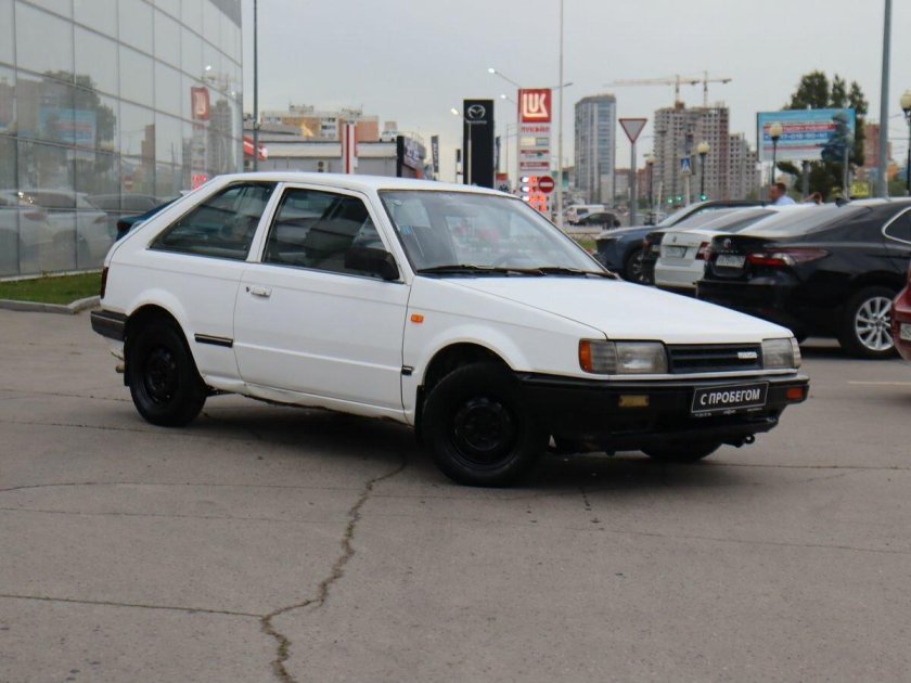 Mazda 323 bf хэтчбек