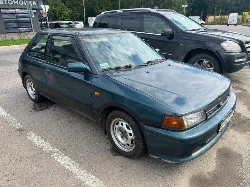 Mazda 323 bg