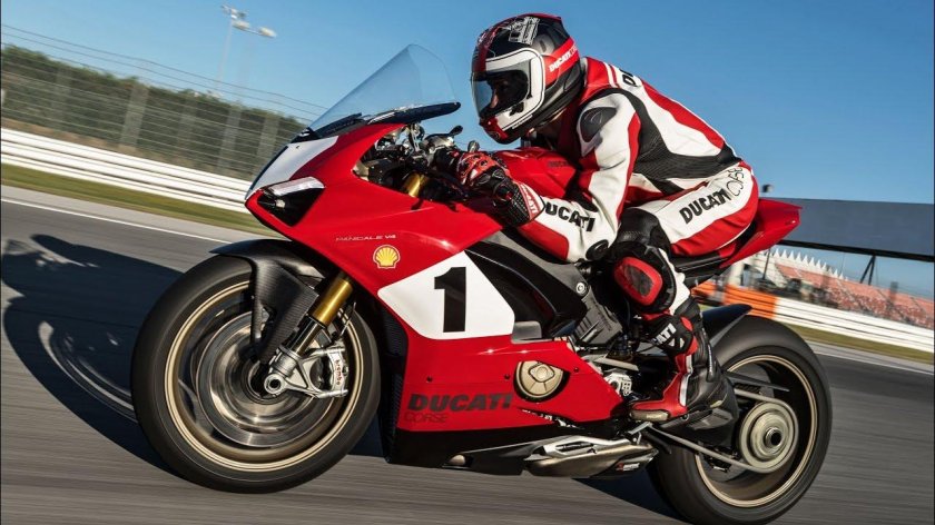 Панигале в4