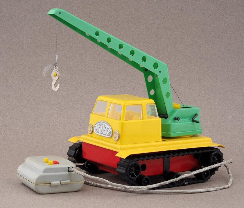 Экскаватор азлк игрушка ссср
