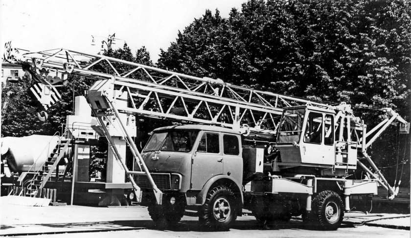 Автокран АБКС-5 МАЗ 500а