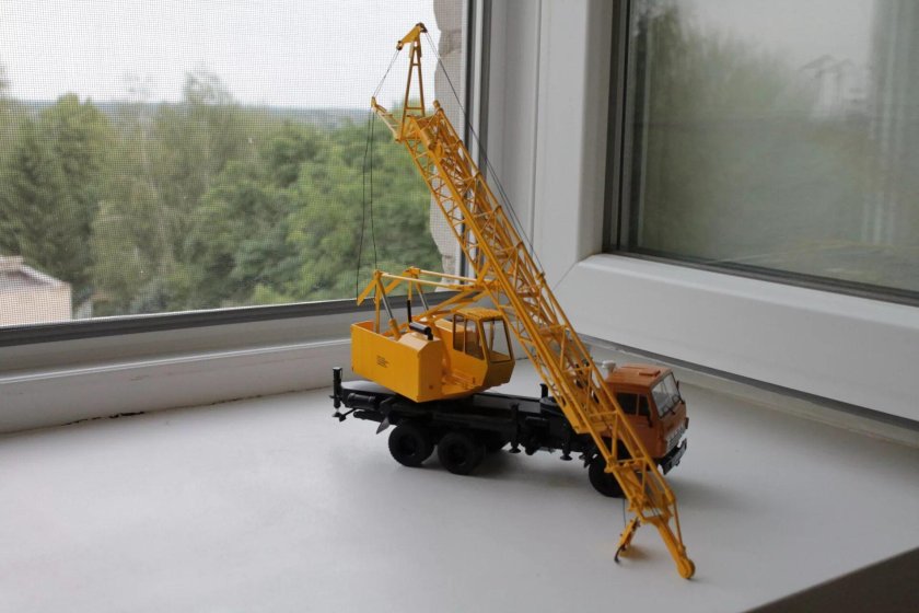 КАМАЗ-53213 башенный кран АБКС-6