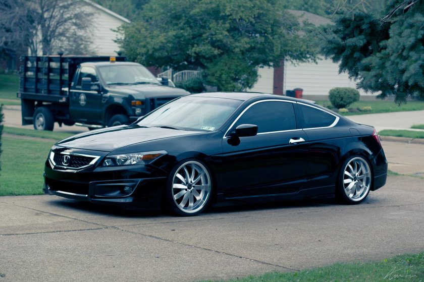 Honda Accord 9 Coupe Tuning