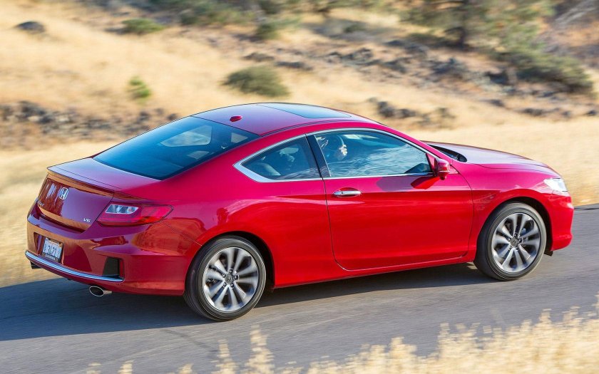 Honda Accord Coupe 2