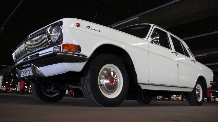 Волга ГАЗ 24 10