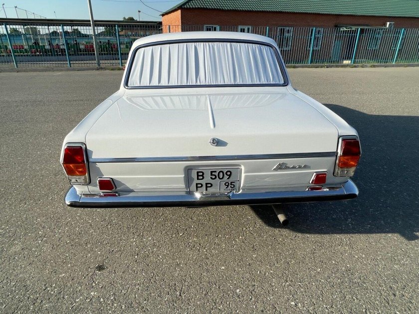 Волга 24 белая