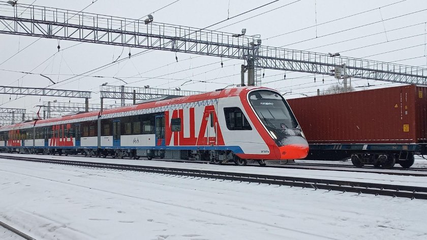 Иволга электропоезд