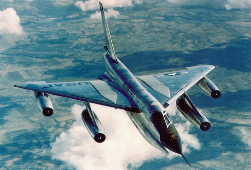 Конвэр b-58