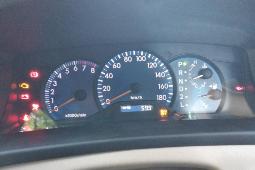 Панель приборов Toyota Corolla 2002