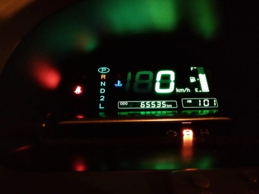 Фото Королла Спасио спидометр 160 ночь