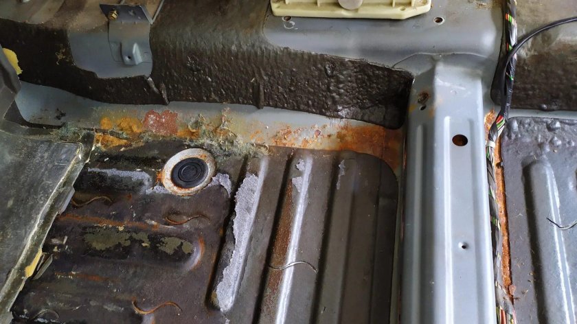 Днище кузова Шевроле Ланос 1.5