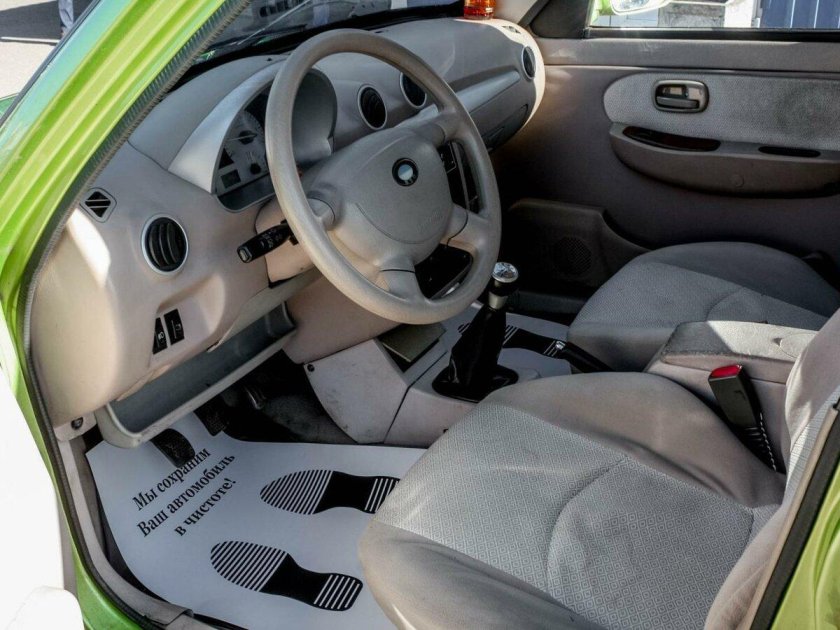 BYD Flyer 2006 салон