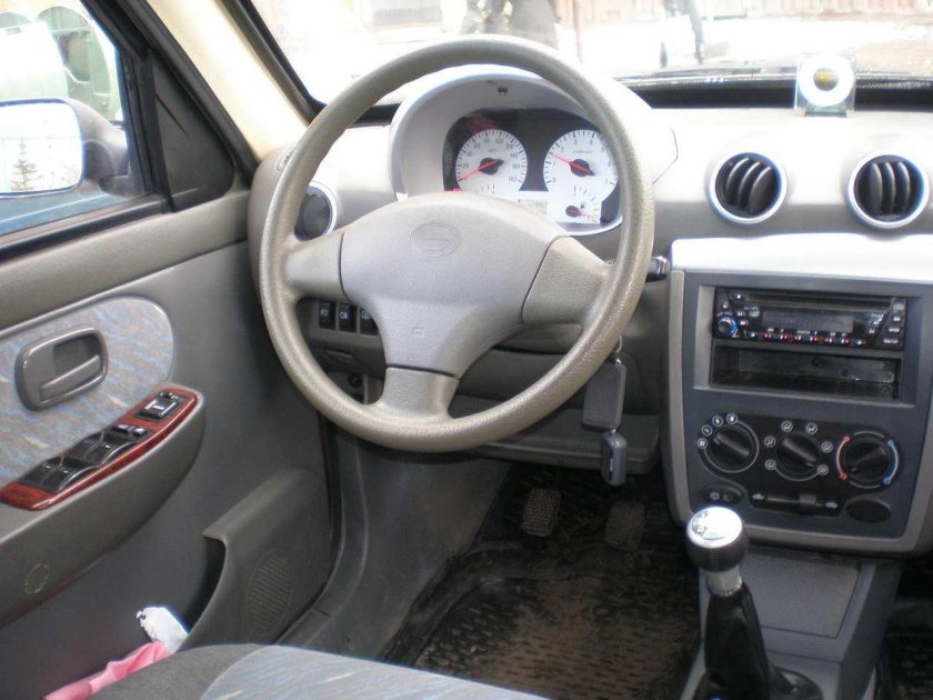 BYD Flyer 2006 салон