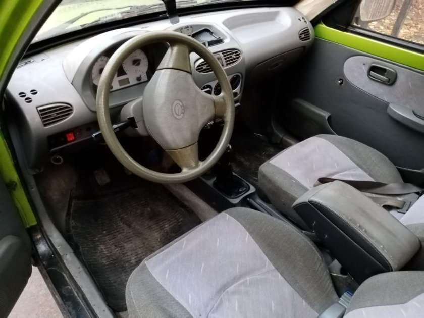 BYD Flyer 2006 салон