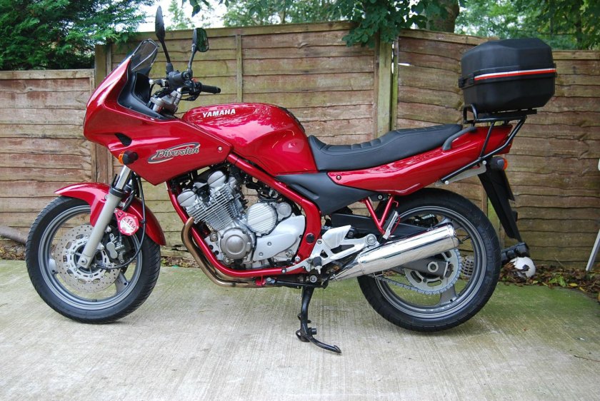 Yamaha xj600